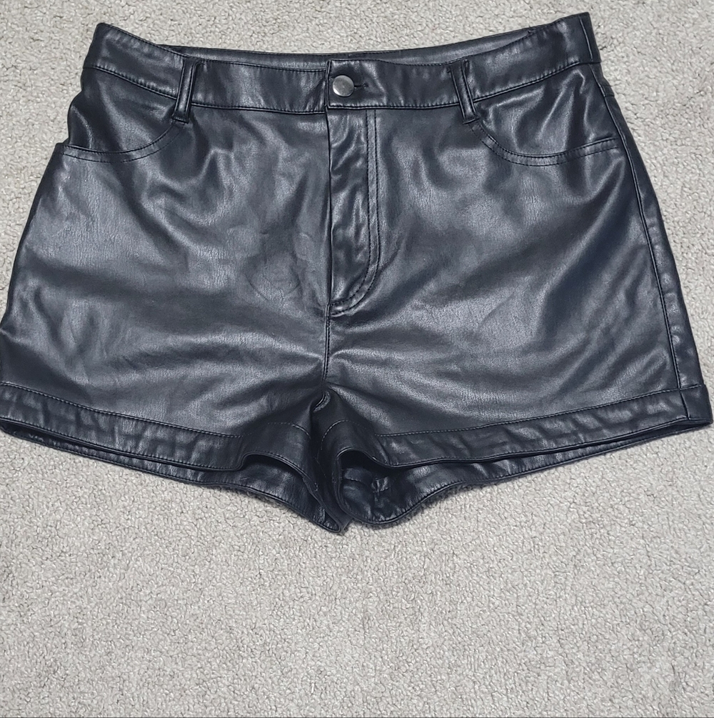 Forever 21 black faux leather shorts